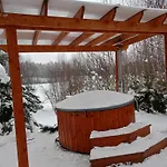 W Brzozach Sznurki Spokojna 1 - Chmielno, Kaszuby, Dom, Jezioro Chmielno
