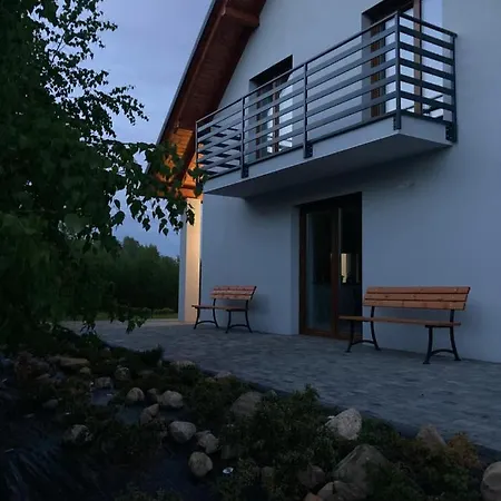 W Brzozach Sznurki Spokojna 1 - Chmielno, Kaszuby, Dom, Jezioro 흐미엘노