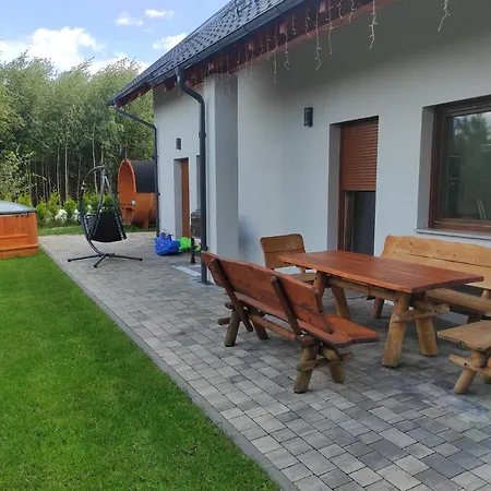 W Brzozach Sznurki Spokojna 1 - Chmielno, Kaszuby, Dom, Jezioro 펜션 흐미엘노