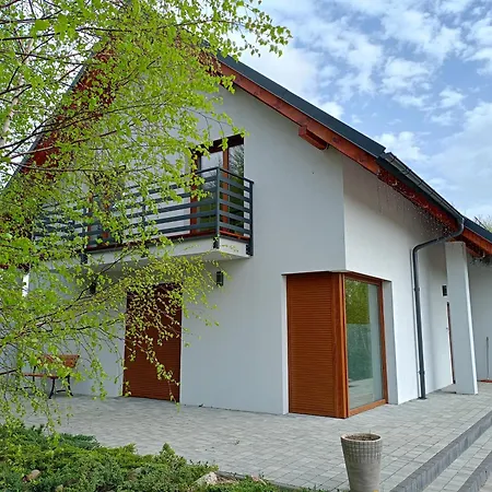 W Brzozach Sznurki Spokojna 1 - Chmielno, Kaszuby, Dom, Jezioro 펜션 흐미엘노