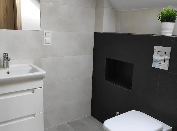 Semesterbostad W Brzozach Sznurki Spokojna 1 - Chmielno, Kaszuby, Dom, Jezioro Chmielno