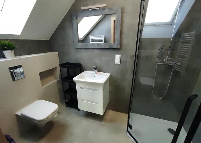 W Brzozach Sznurki Spokojna 1 - Chmielno, Kaszuby, Dom, Jezioro * Chmielno